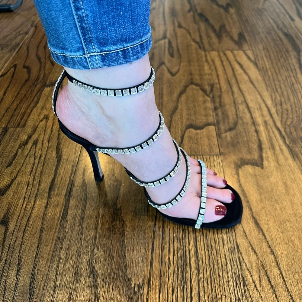 NWT Larroude Black Suede Sasha Heels